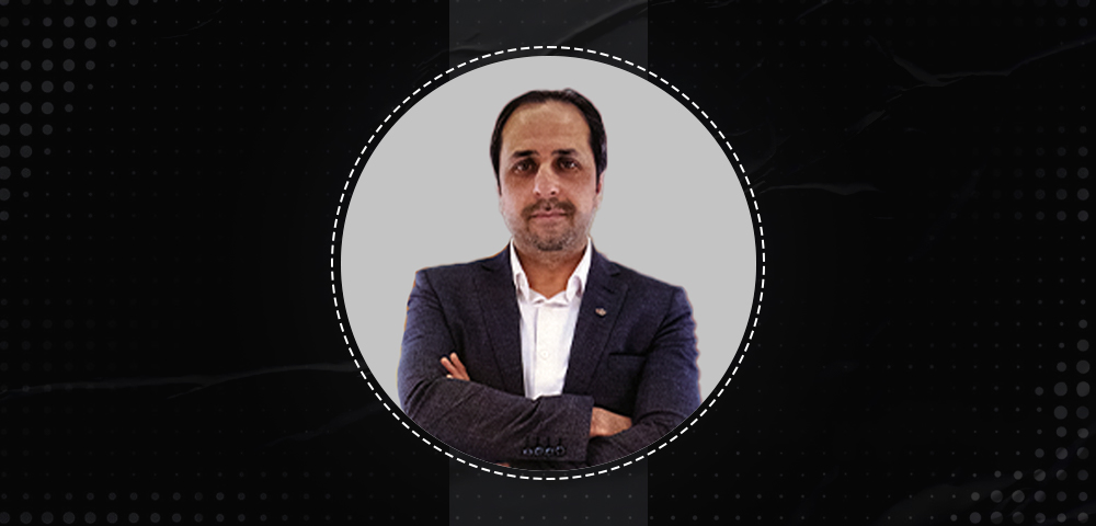 ايمن ابو عمر